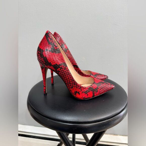 Red Aldo Snakeskin Stiletto Pumps Size 7 VGUC - Picture 2 of 6